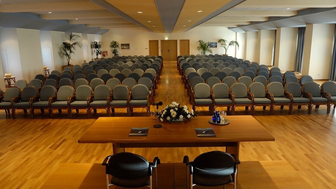 Constantinou Bros Athena Royal Beach Hotel